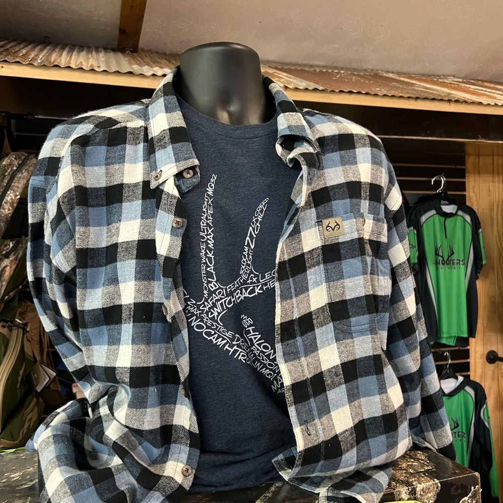 NWT Men’s Realtree L/S Flannel XLarge